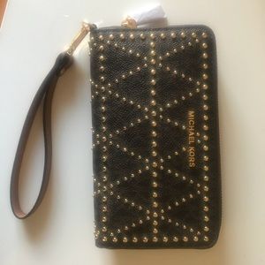 Michael Kors wristlet
